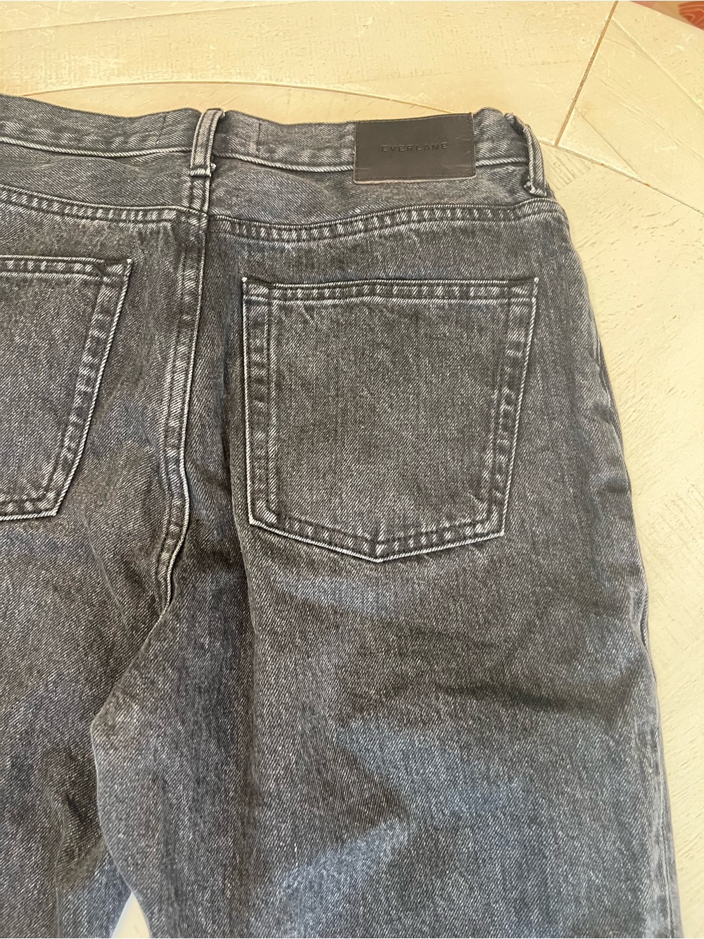 Everlane Black The Cheeky Jean - Picture 8 of 9